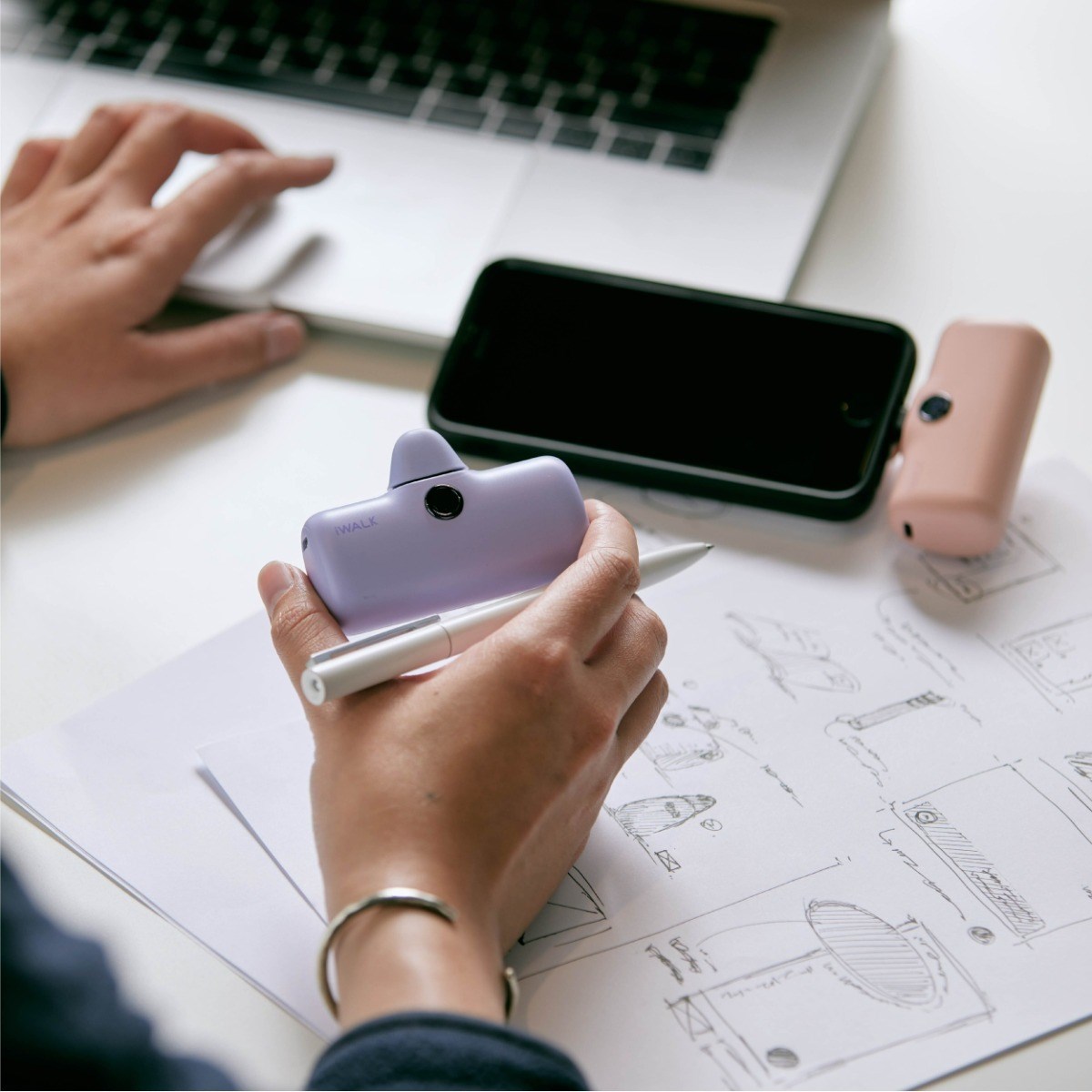 【iWALK  Pro】口袋寶5代直插式行動電源(Lightning蘋果 / Type-c安卓) 最新版